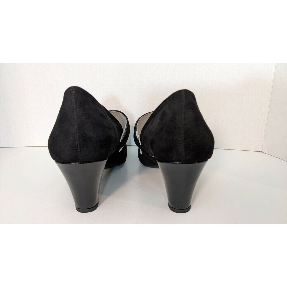 East 5th Womens Size 8 Medium Lefty Black Suede Buckle Pumps shoes With Box - Picture 4 of 11